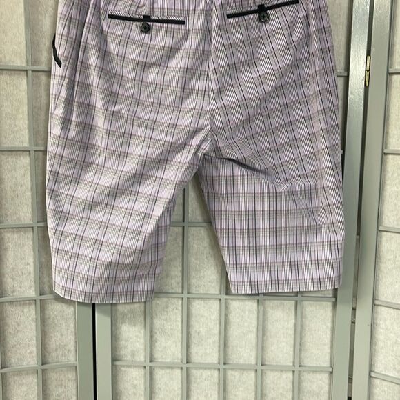 Cutter & Buck Purple and Black Bermuda Shorts, Women’s Size 2. - Picture 2 of 7